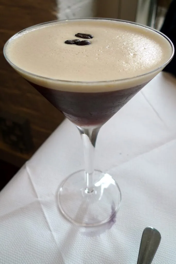 15+ Aphrodisiac Alcoholic Drinks That Boost Libido and Spark Desire Elizabeth Adewale